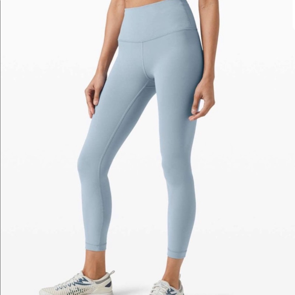 Light Blue Wunder Under leggings size 6 LULU